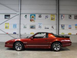 Image 6/12 of Pontiac Firebird TransAm (1986)