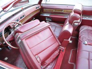 Bild 65/75 von Cadillac Fleetwood Eldorado Convertible (1975)