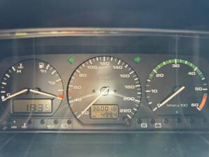 Immagine 33/36 di Volkswagen T4 Multivan 2.5 Syncro (1994)