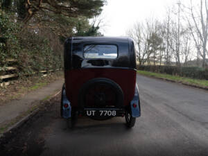 Image 5/13 of Austin 7 Saloon (1930)