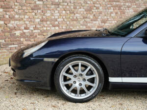 Image 42/50 of Porsche 911 Carrera (2003)