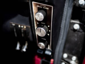 Bild 28/50 von Aston Martin DBS V8 (1971)