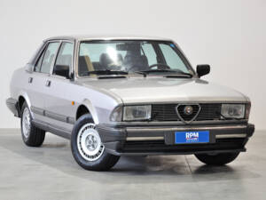 Image 1/40 of Alfa Romeo Alfa 6 - 2.0 (1986)