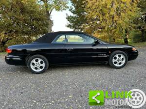 Bild 8/10 von Chrysler Stratus 2.0 (2000)