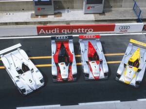 Image 22/22 of Audi R8 LMP900 (2001)