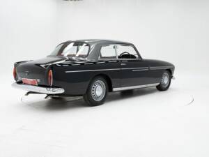 Image 2/15 of Bristol 408 (1963)