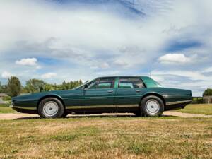 Immagine 31/38 di Aston Martin Lagonda (1981)
