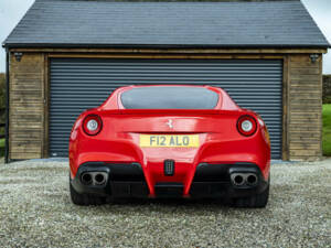 Bild 8/50 von Ferrari F12berlinetta (2013)