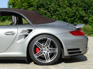 Image 16/50 of Porsche 911 Turbo (2008)