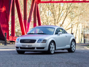 Bild 40/50 von Audi TT 1.8 T (1999)