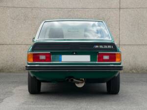 Image 8/44 of BMW M 535i (1980)