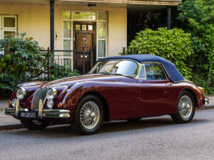 Image 8/23 of Jaguar XK 150 3.8 S DHC (1960)