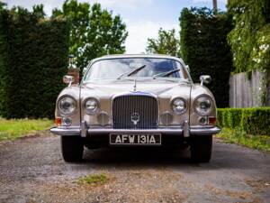 Image 6/40 of Jaguar Mk X 3.8 (1963)