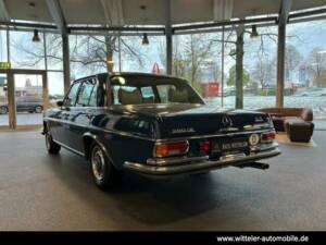 Image 12/25 of Mercedes-Benz 280 S (1970)