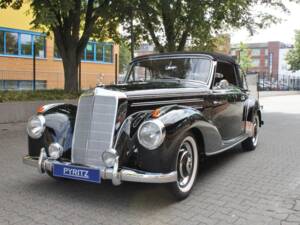 Bild 2/29 von Mercedes-Benz 220 Cabriolet A (1955)