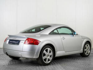 Imagen 2/50 de Audi TT 1.8 T (1999)