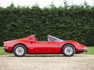 Bild 3/31 von Ferrari Dino 246 GTS (1973)