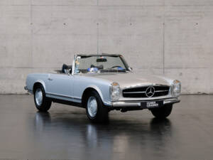 Image 3/24 of Mercedes-Benz 280 SL (1970)