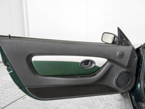 Bild 36/50 von MG F 1.8i (2000)