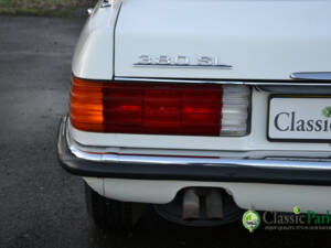 Image 39/41 de Mercedes-Benz 380 SL (1982)