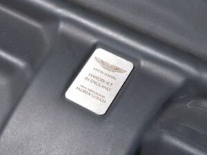 Bild 25/31 von Aston Martin DB 9 Volante (2006)