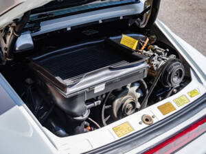 Immagine 31/49 di Porsche 911 Turbo 3.3 Flachbau (1982)