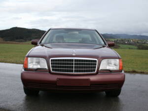 Image 44/69 of Mercedes-Benz 500 SE (1992)