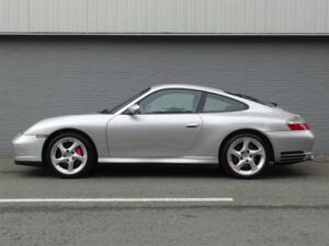 Bild 6/100 von Porsche 911 Carrera 4S (2002)