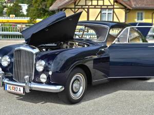 Image 14/50 of Bentley S 1 Continental (1956)