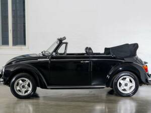 Image 2/20 of Volkswagen Beetle 1303 LS (1976)