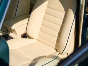 Afbeelding 28/50 van Bentley Turbo R (1997)