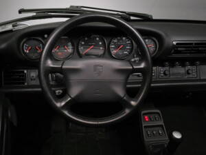 Imagen 29/40 de Porsche 911 Carrera 4S (1989)