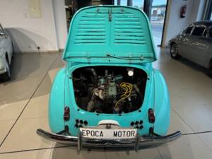 Bild 23/33 von Renault 4 CV (1957)