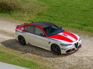 Immagine 5/7 di Alfa Romeo Giulia Quadrifoglio (2020)