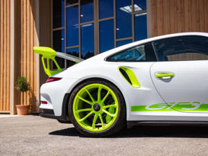Image 21/50 of Porsche 911 GT3 RS (2016)