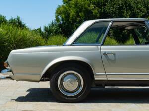 Bild 18/50 von Mercedes-Benz 230 SL (1965)