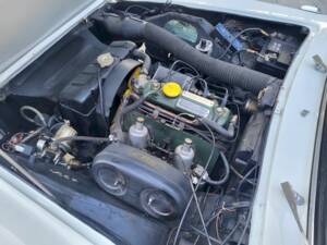 Immagine 29/33 di Innocenti Spider S (1963)