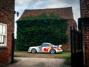 Immagine 2/83 di Porsche 911 RSR 3.8 (1993)