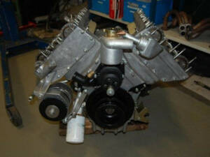 Image 21/50 of Aston Martin V8 (1980)