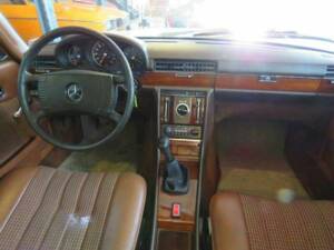 Bild 6/18 von Mercedes-Benz 280 SE (1978)