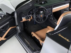 Image 7/20 of Porsche 911 Speedster (2019)