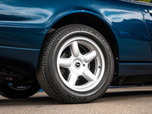 Image 24/36 de Aston Martin Virage Volante (1995)