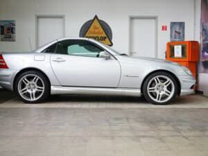 Immagine 49/50 di Mercedes-Benz SLK 32 AMG (2002)