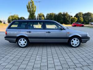 Imagen 4/14 de Volkswagen Passat Variant 2.8 VR6 (1992)