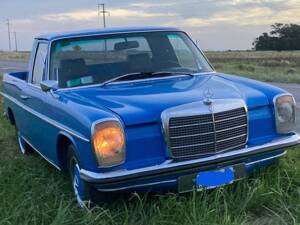 Image 6/31 of Mercedes-Benz 220 D (1972)