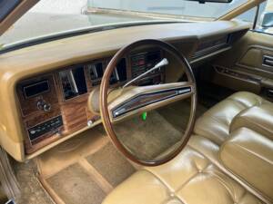 Afbeelding 12/24 van Lincoln Continental Mark IV (1974)