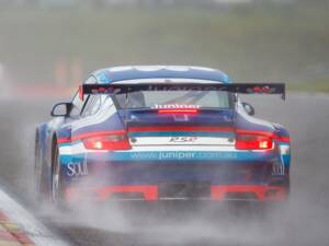 Immagine 9/45 di Porsche 911 GT3 RSR (2007)