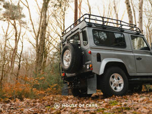 Bild 17/50 von Land Rover Defender 90 (2013)