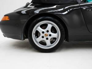 Immagine 15/15 di Porsche 911 Carrera (1995)