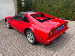 Image 3/48 of Ferrari 328 GTS (1989)